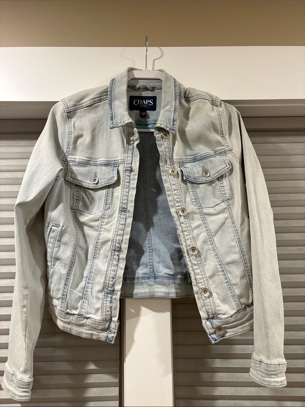 Chaps Pale Denim Trucker Jacket - Faded Light Blue